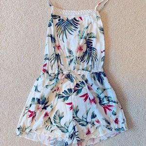 Hollister Romper
